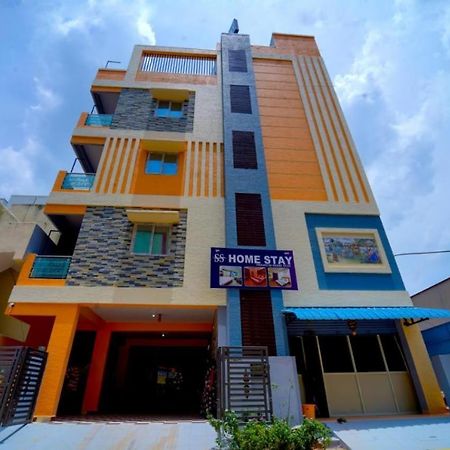 S S Home Stay -2Bhk & 1Bhk Luxury Ac Service Apartments For Group Of Families - Best Location - Modular Kitchen - Super Fast Wi-Fi- Near To Tirupati Bus Stand And Railway Station Exterior photo